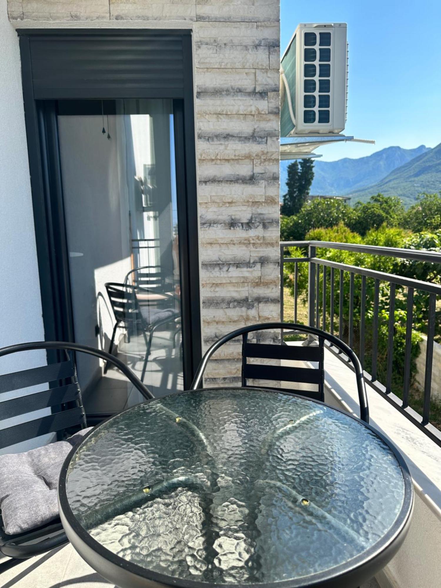 Danin Apartmani Bar Bagian luar foto