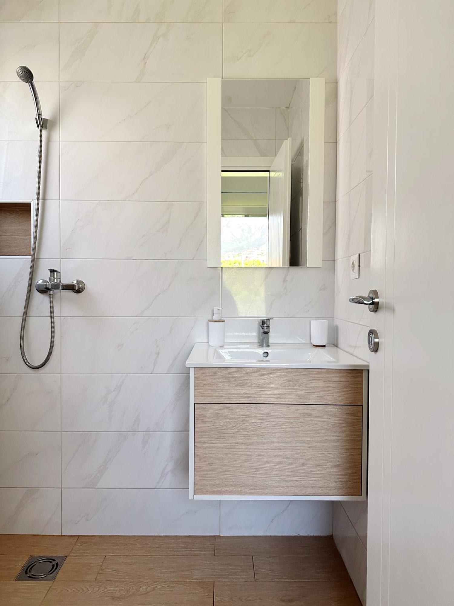 Danin Apartmani Bar Bagian luar foto
